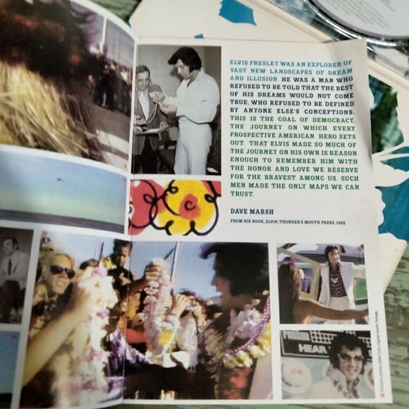 Elvis Aloha From Hawaii Deluxe Edition DVD 2 Disc Set with Booklet 2004 - Picture 5 of 14